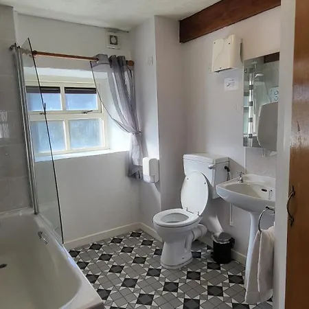 Crew's * Dungarvan (Waterford)