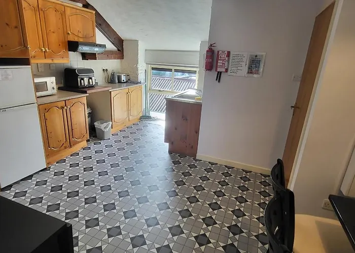 Апартаменты Crew's *